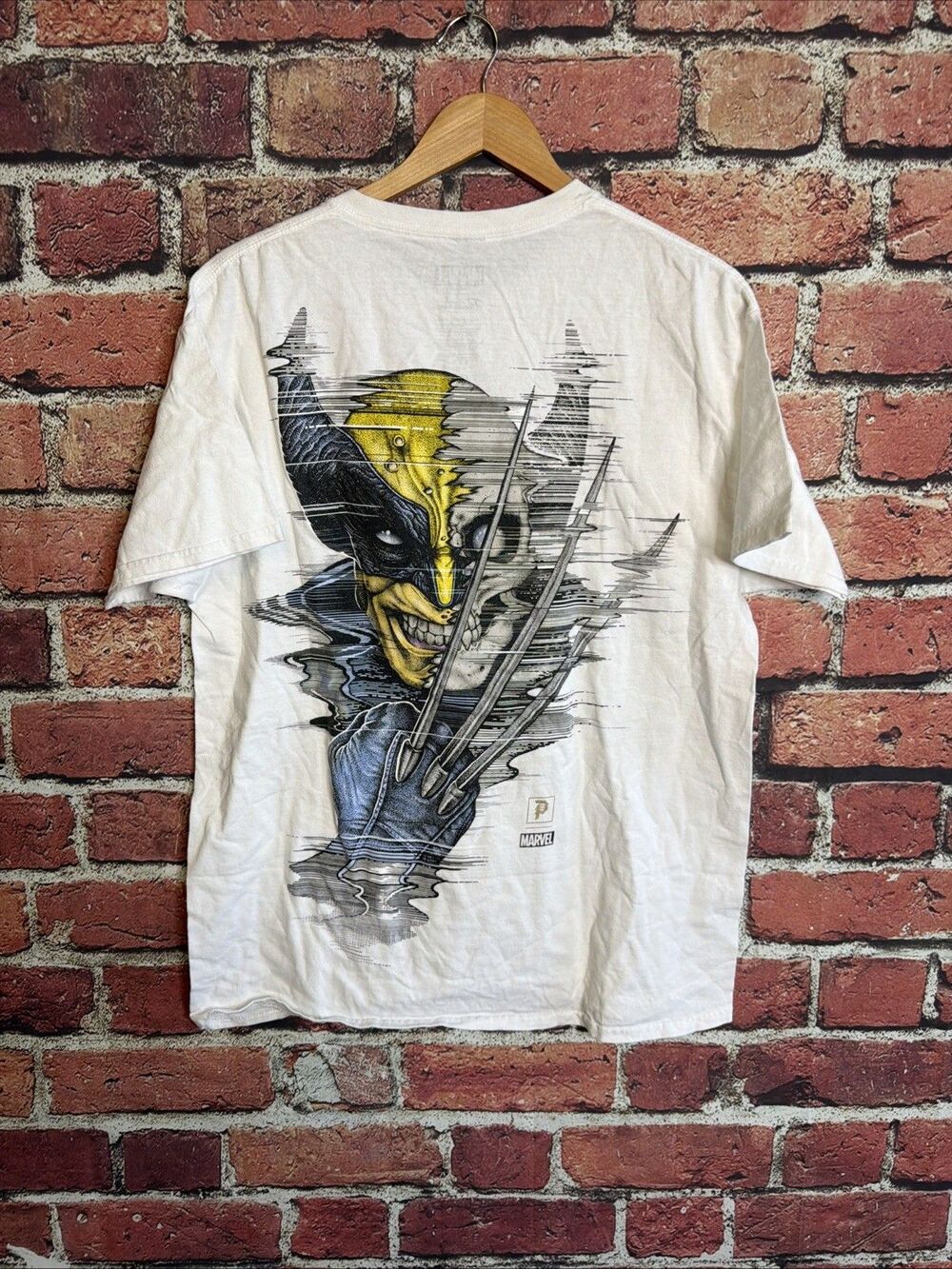 Primitive Skateboarding Marvel Wolverine Hugh Jackman Mens Shirt White Large